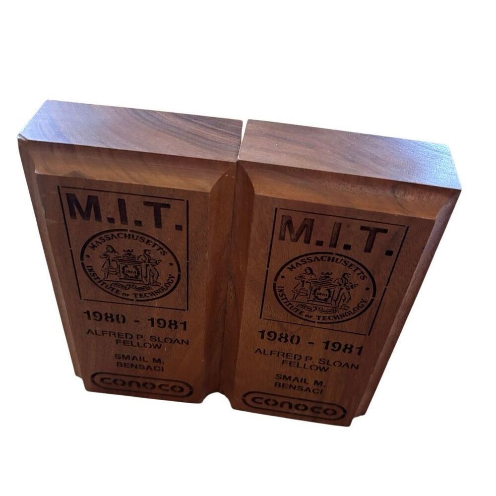 MIT Massachusetts Institute Of Technology 1980-81 Engraved Wooden Bookends - Picture 2 of 8